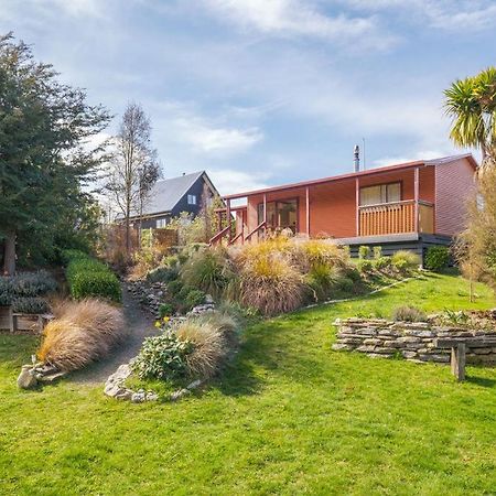 Korimako Ridge - Lake Hawea Holiday Home Buitenkant foto
